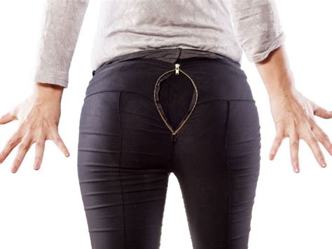 can tight clothes cause urinary tract infection