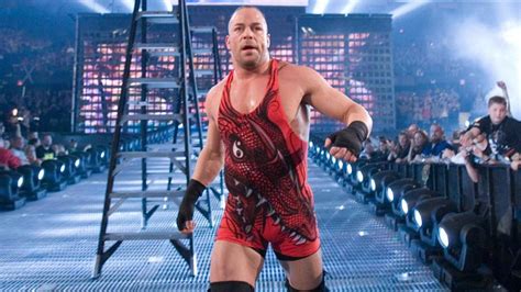 former wwe star rob van dam makes aew debut and receives title shot