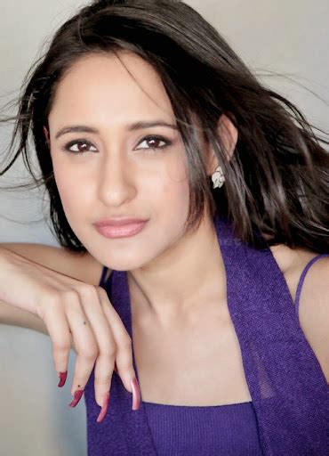 pragya jaiswal hot sexy bikini image gallery images photos pics