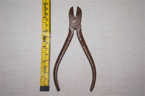 vintage  steel wire cutter tool  themercerstreethouse  etsy vintage