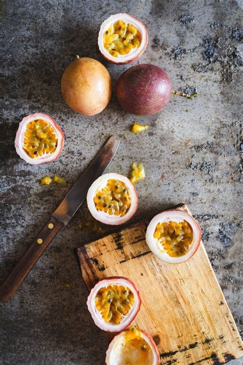 Ripe Passion Fruit How And When To Pick Passion Fruit Better Homes