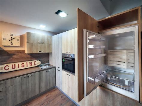 Sei alla ricerca della migliore frigorifero angolare? Cucina angolare maxi con colonne dispensa e forno/frigo in super