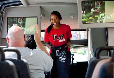 Tmz’s Vans Give Tourists A Tawdry View Of Hollywood The New York Times