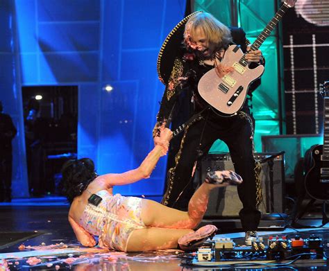 photos 13 artists most embarrassing onstage moments iheart