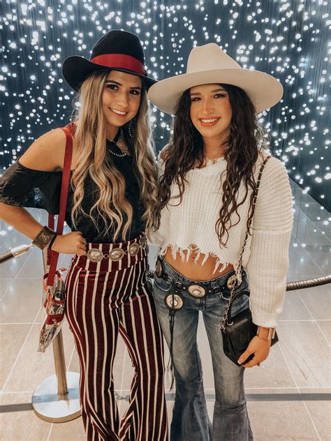 american western fashion nfr outfits  vegas rodeo outfits cute