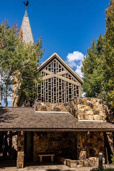 aspen chapel boasts composite roofing davinci roofscapes