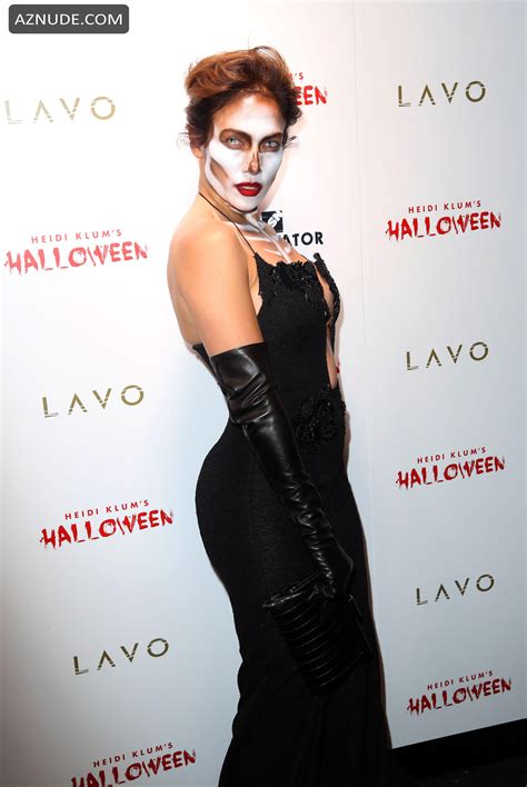 Jennifer Lopez Braless At Heidi Klum Halloween Party In Ny