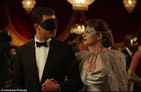 Fifty Shades Darker Trailer Shows Masquerade Ball Scene