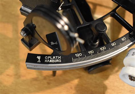 vintage cassen plath hamburg germany split horizon sextant in case