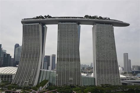 tower beautiful singapore  photo  pixabay