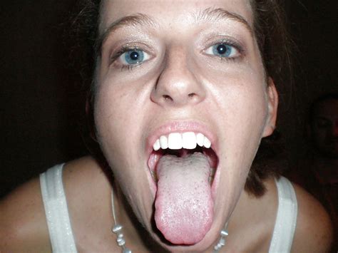 teens open mouth and tongues out 45 pics