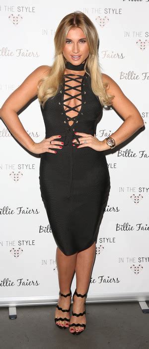 towie s billie faiers unveils new in the style collection