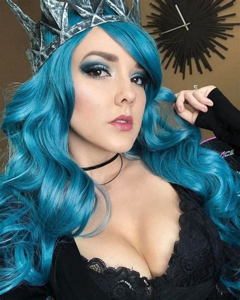 cosplayer darshelle stevens is a stunner and her cosplay is jaw dropping cogconnected