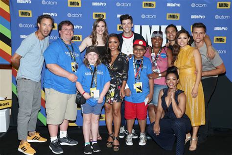 jessica parker kennedy and grant gustin photos photos