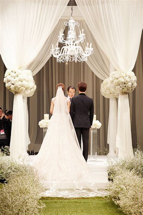 Hwang Jung Eum Gets Married ~ Netizen Buzz