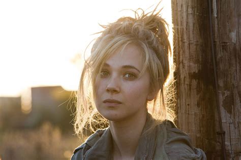juno temple wallpapers images  pictures backgrounds