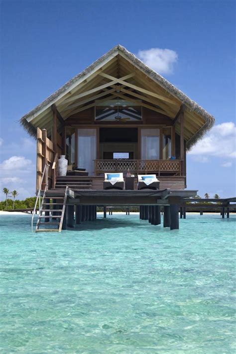 shangri las villingili resort  spa      water villas  maldives vacation