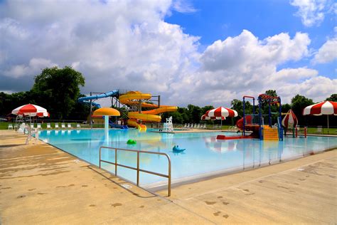 mount vernon ohio hiawatha water park  swimming pool