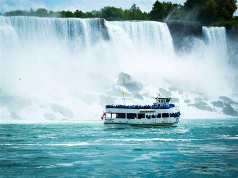 Maid Of The Mist In Niagara Falls Travel Photography
