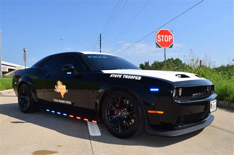 texas dps touts  dodge hellcat seized  high speed chase
