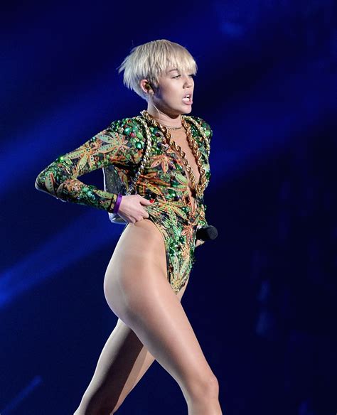 miley cyrus at bangerz tour at barclays center in brooklyn