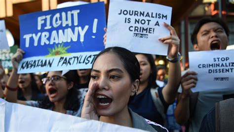 Journalist S Arrest In Philippines Sparks Demonstrations Fears Of