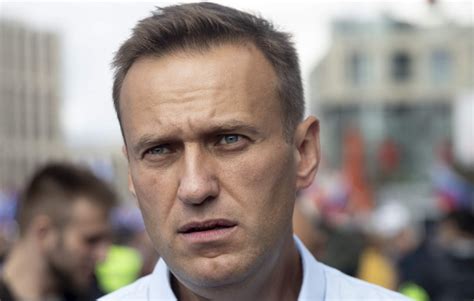 Russian Opposition Leader Alexei Navalny ‘poisoned Bryt Fm