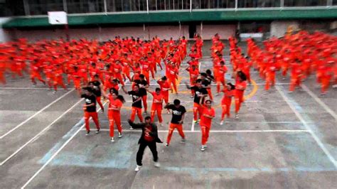 The World S Funkiest Felons Top 10 Filipino Prison Dances