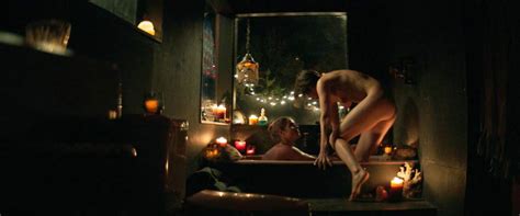 Jana Winternitz And Emily Bett Rickards Naked Lesbian Scene From Funny