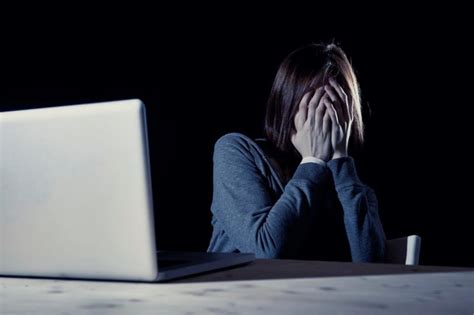 online intimidatie bij meisjes en vrouwen sensa zorg