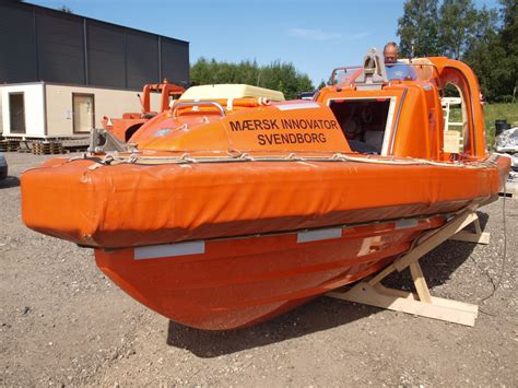 rescue boats mob innovator giant walsteds badevaerft