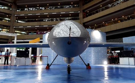 taiwan unveils  biggest military drone