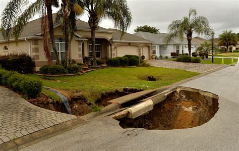 stunning   sinkholes   world  washington post