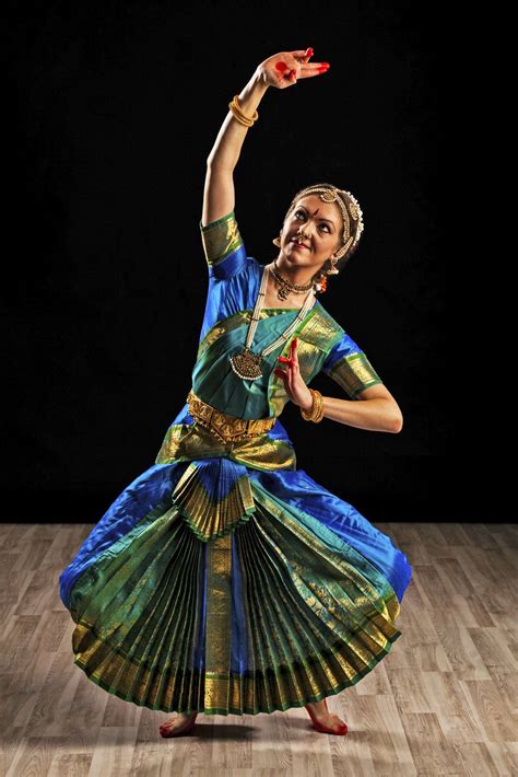 classical dances  india britannicacom