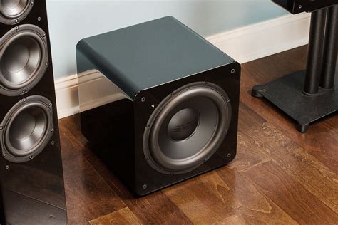 hook   powered subwoofers   install  powered subwoofer