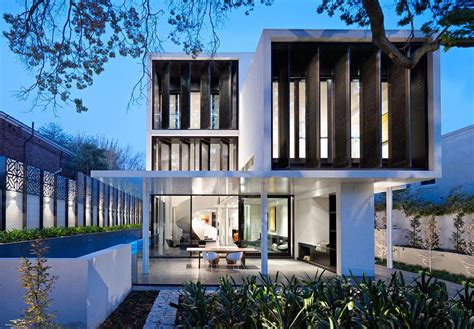 verdant avenue home  melbourne australia  robert mills architects