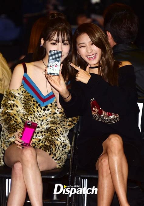 Snsd S Tiffany At Ych S Event Snsd Tiffany Snsd Seoul Fashion Week