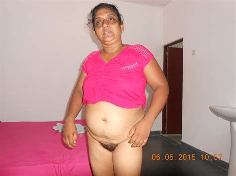 Sri Lanka Sexy Aunty 5 Pics Xhamster