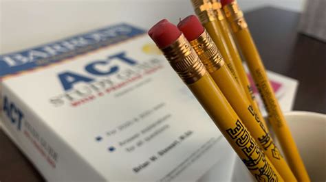 national average act score reaches lowest level   years