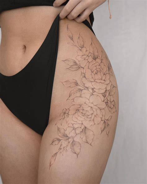 30 Beautiful Flower Tattoos Ideas And Designs Hip Tattoos Women Leg