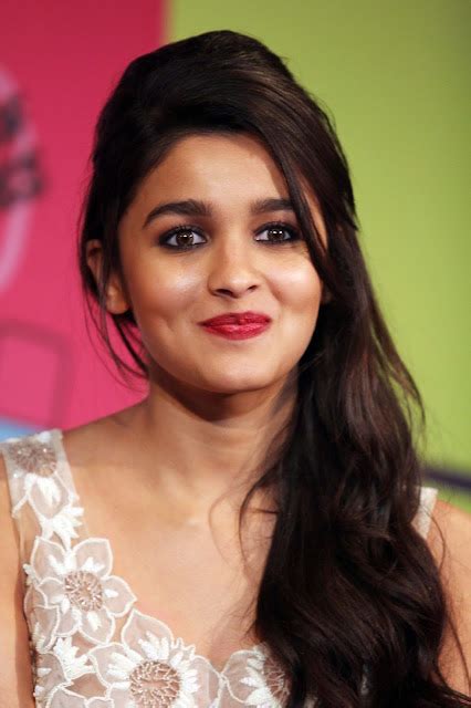 bollywood actress lips indian actress lips photo collection damn sexy