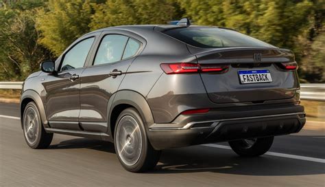 qual versao  fiat fastback vale mais  pena comprar audace impetus ou limited edition seu