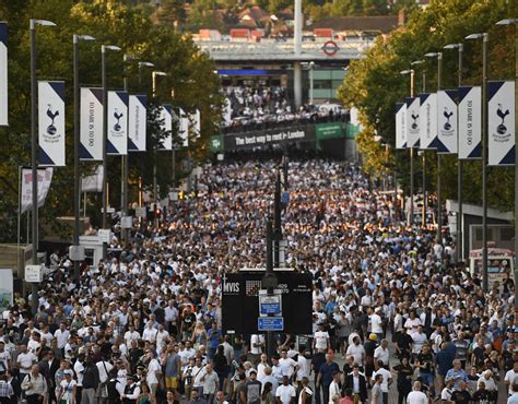 Tottenham Hotspur Spurs Fans Take Over Wembley Sport Galleries