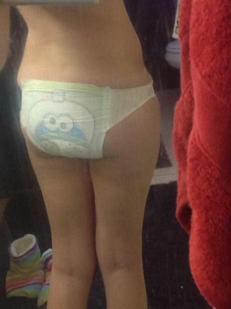 teen girls into diapers mega porn pics