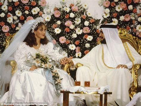 saudi husband tells bride he wants a divorce during wedding after seeing her face daily mail