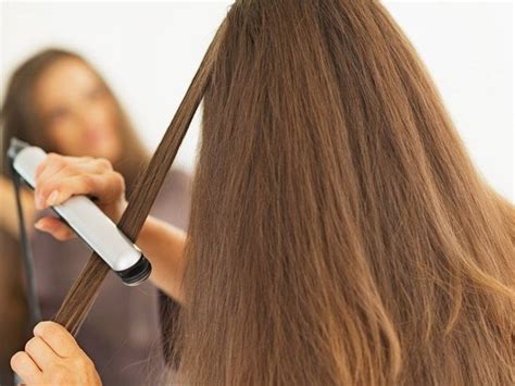 Simple Natural Remedies To Stop Frizzy Hair After