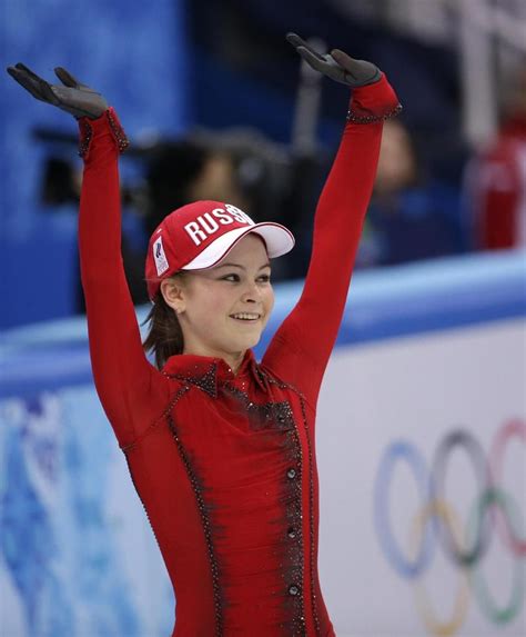 russia wins team figure skating 1st gold of sochi