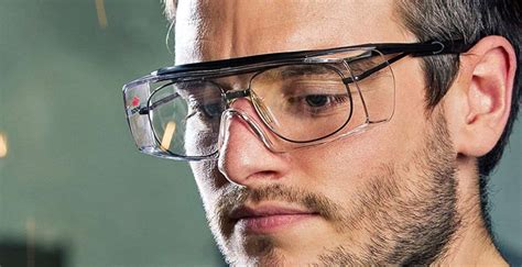 Best Safety Glasses Buying Guide For Smart Buyers 이미지 포함