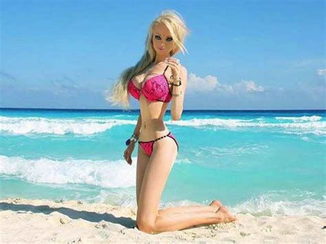 Here S What Human Barbie Valeria Lukyanova Looks Like