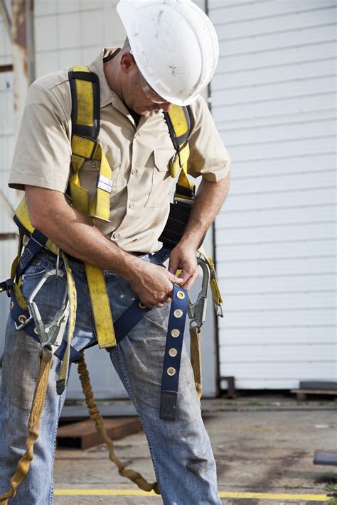 safety top  hazards   construction workplace ontario
